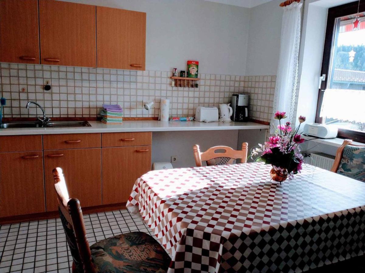 Apartment Stocker Traitsching