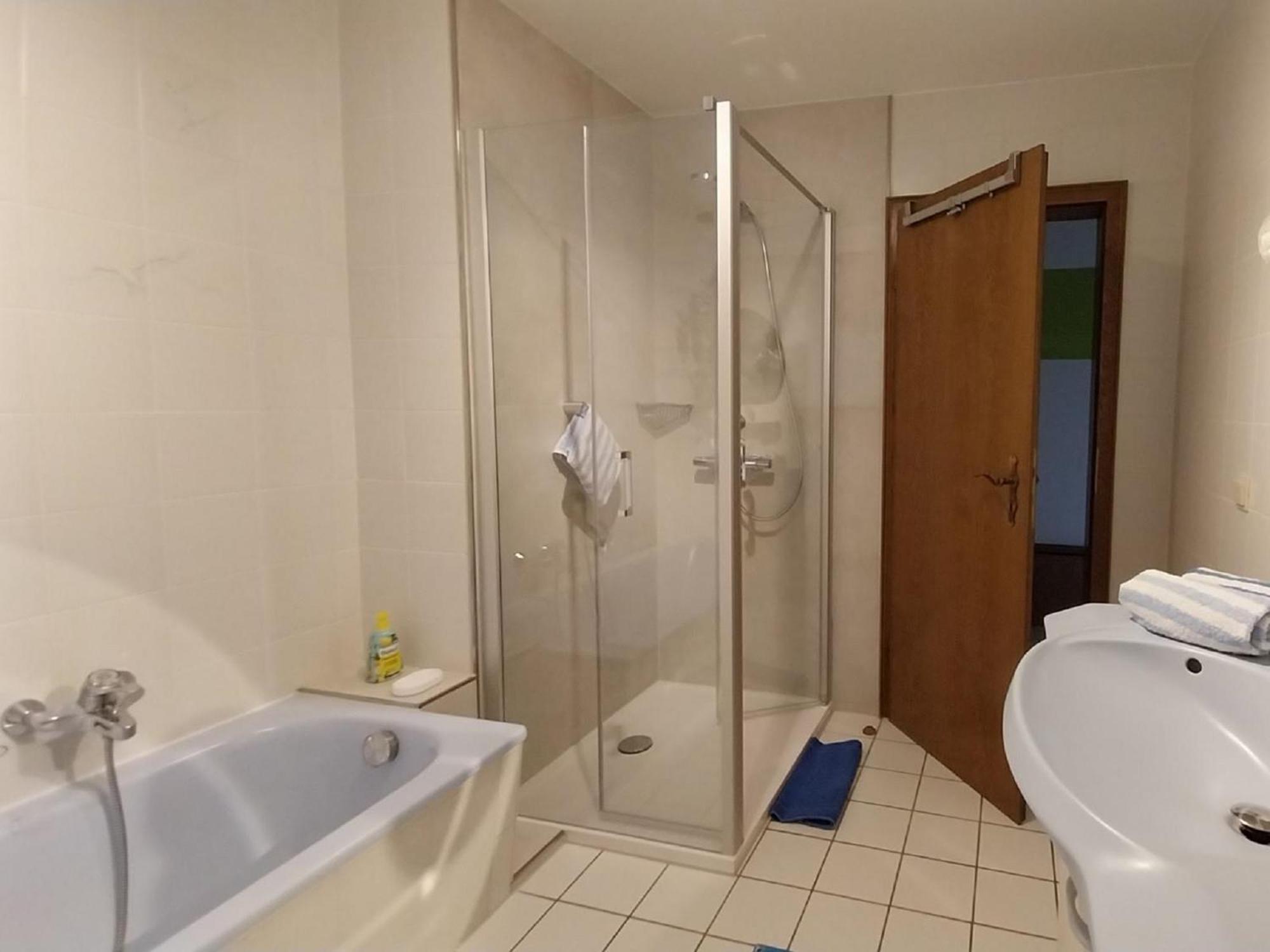 Apartment Stocker Traitsching